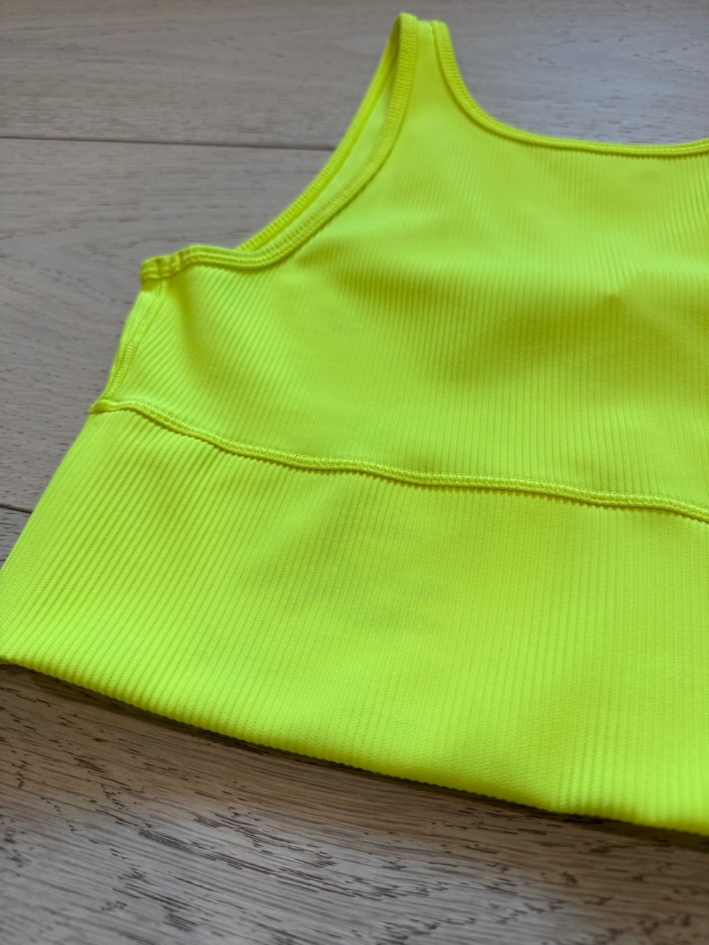 Lululemon Power Pivot Ribbed Tank in Highlight Yellow Size 8 - Picture 11 of 11
